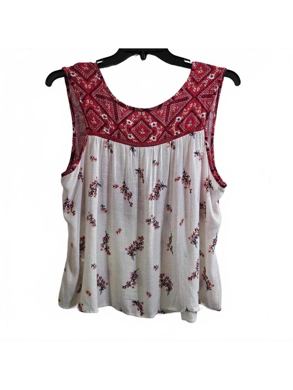 Jolt Bohemian Style Sleeveless Rayon Top with Floral/Geometric Pattern, Size XL